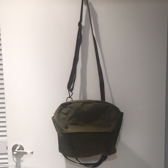 Army crossbody bag, green